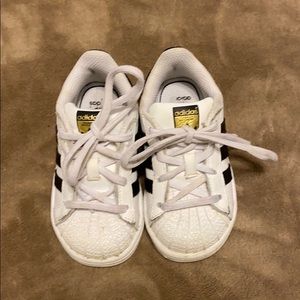 Adidas superstar shoes